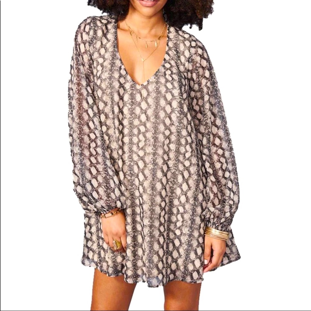 Show Me Your MuMu Snakeskin Design Tunic